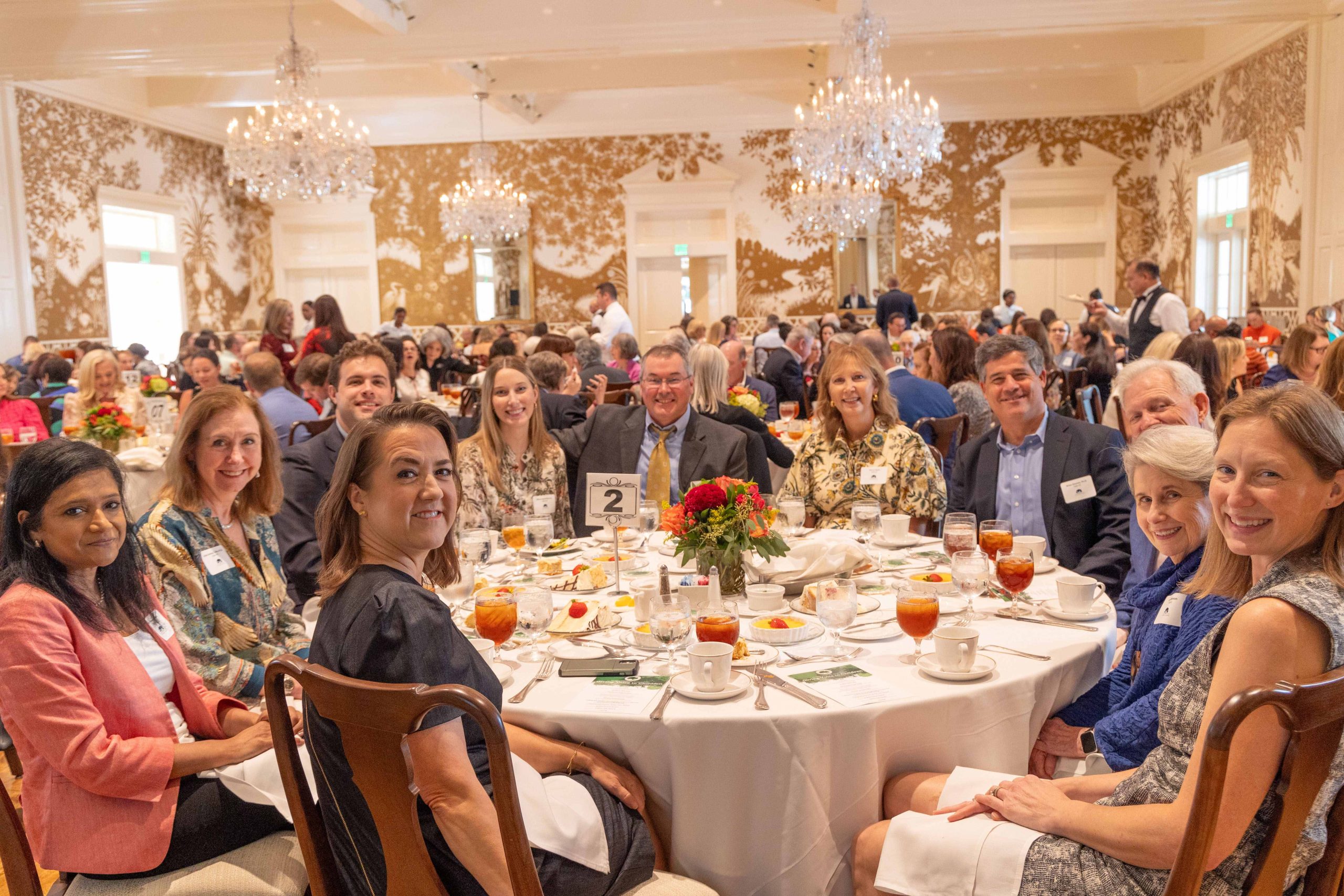 Luncheon attendees at the CLI table